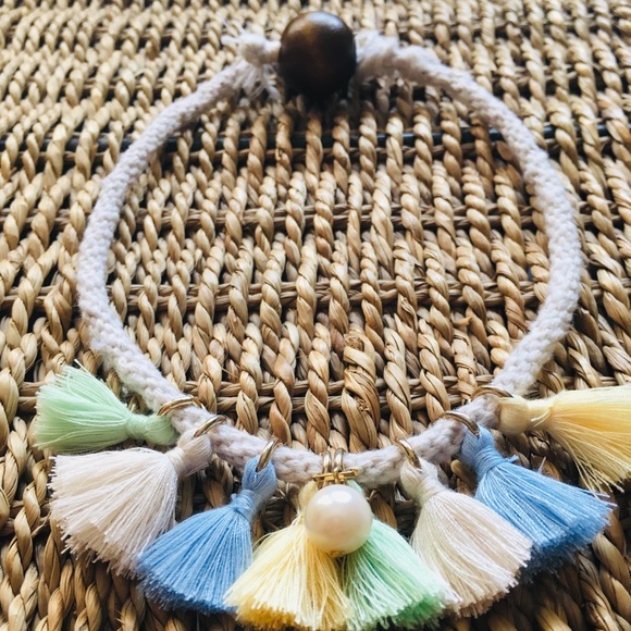 Necklace - Picture 2 of 4